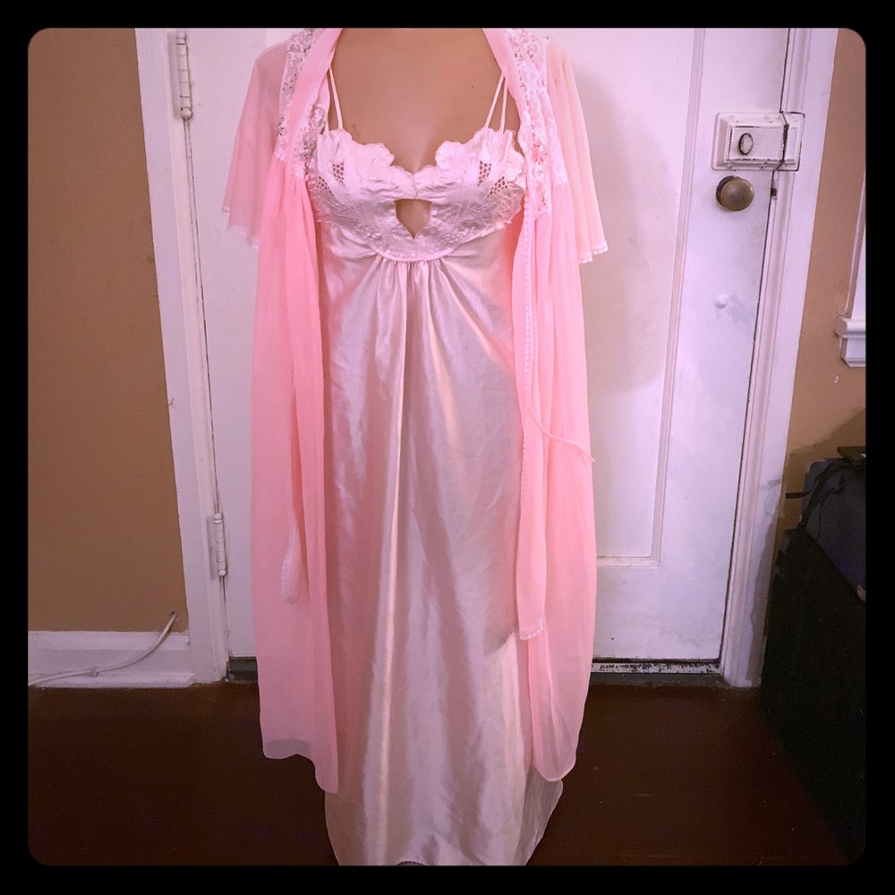 Ilise Stevens silk negligee and Robe // vintage